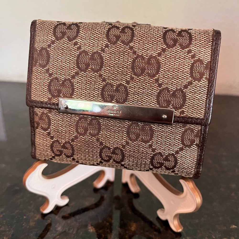 Gucci Signature Wallet - Picture 13 of 13
